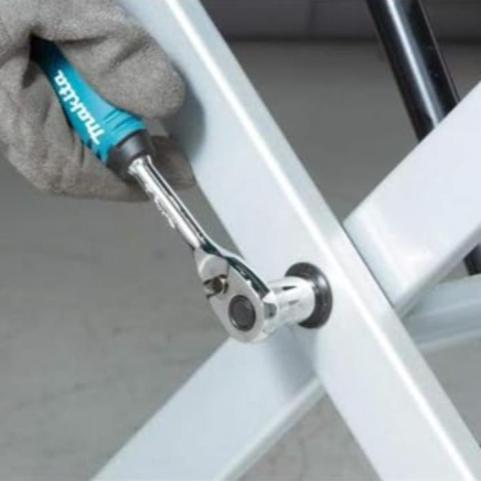 Makita 34-Piece Socket & Accessory Set – Perfect for DIY and Professional Use